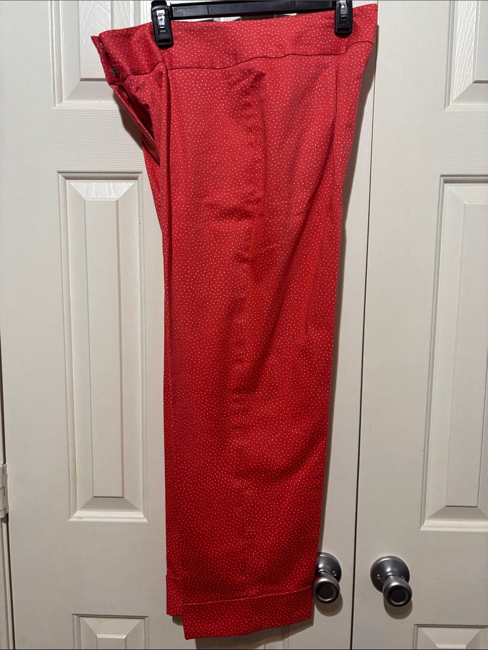 Liz Claiborne Cropped Pants with Micro Dot Print